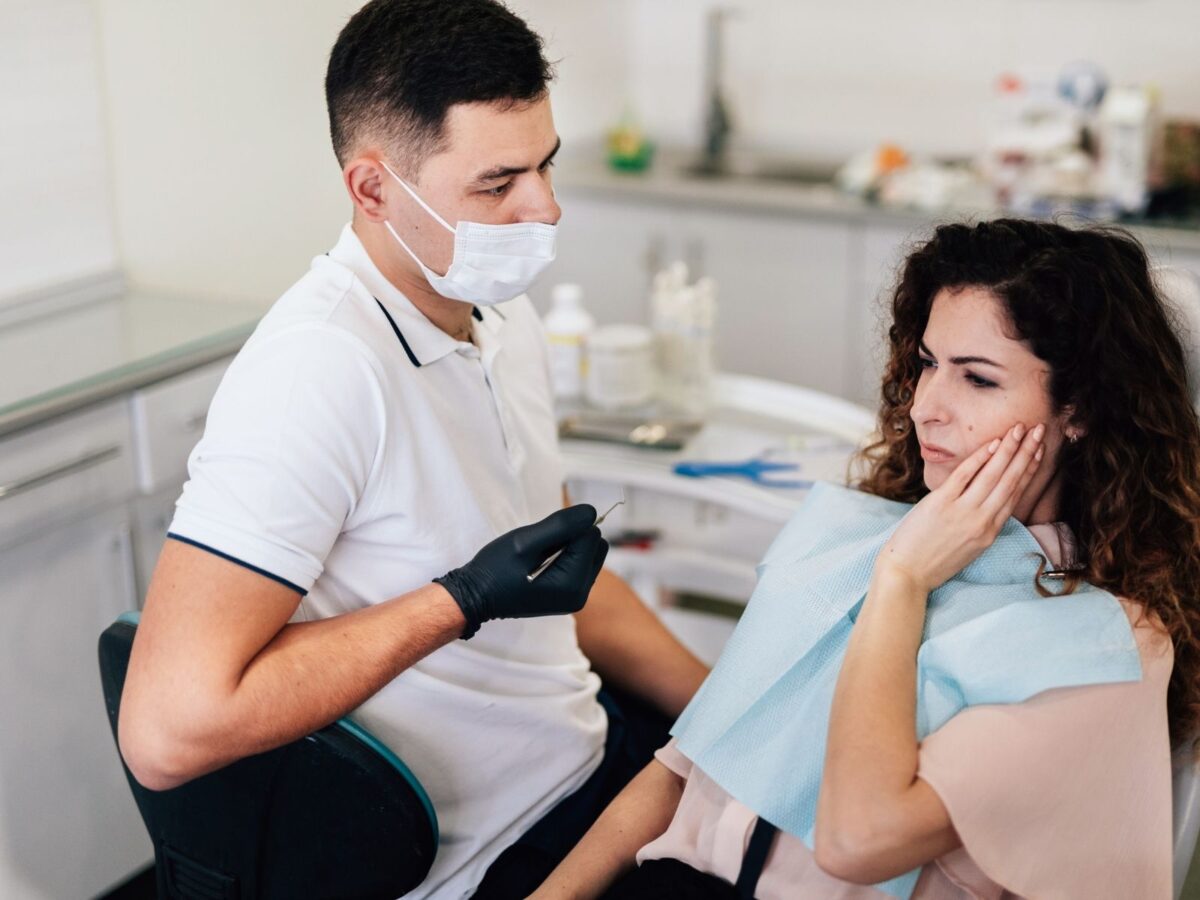 How To Minimize Discomfort After Wisdom Tooth Removal