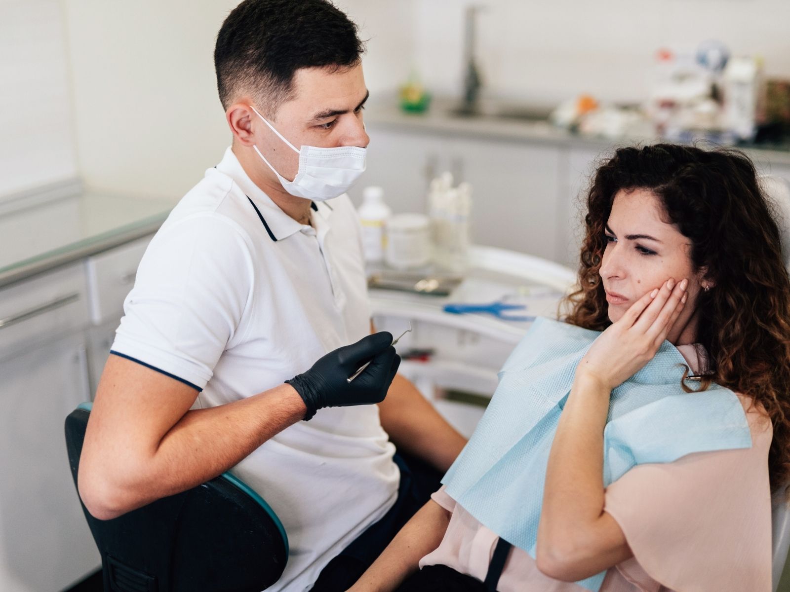 How To Minimize Discomfort After Wisdom Tooth Removal